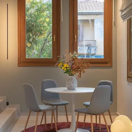 Set Of Flats Vol 1 2 3 * Τρίκαλα