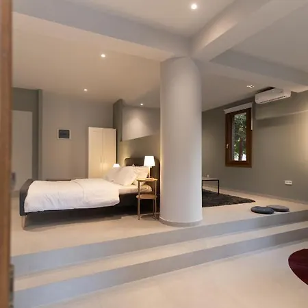 Set Of Flats Vol 1 2 3 Tríkala